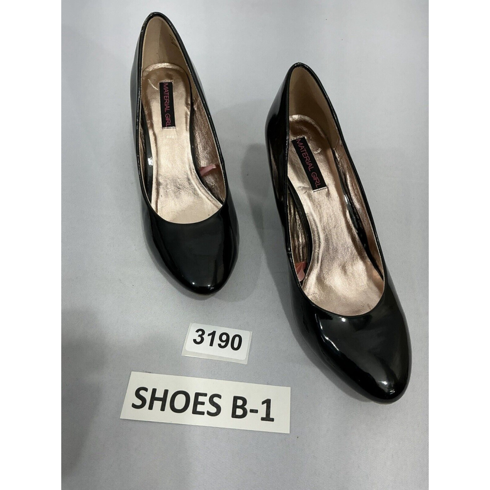 Womans Material Girl Mtrix Size 9.5 Black Slip On Heel Pumps NWOT